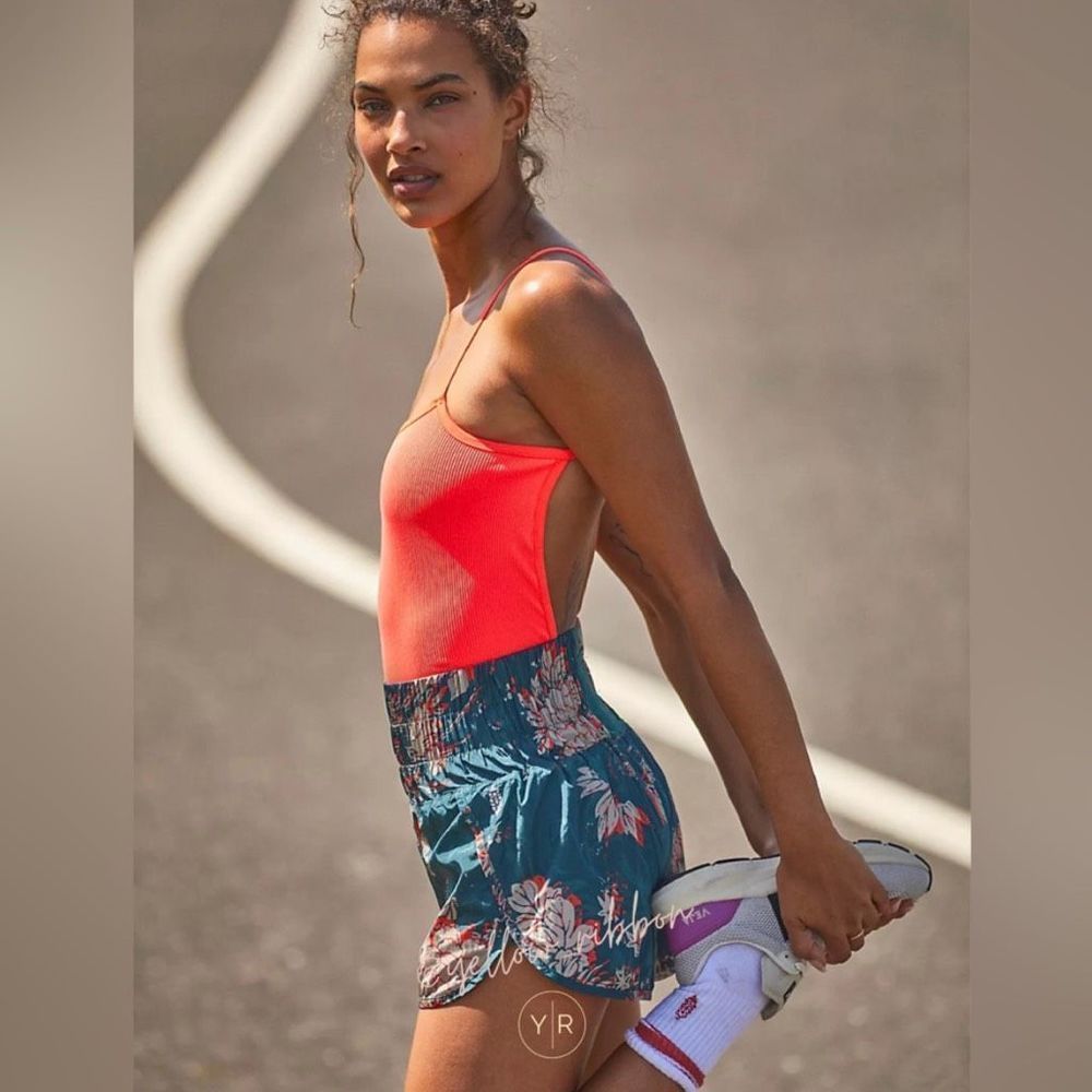 🆕 FP Movement Way Home Printed Shorts | Size: M - Picture 2 of 2